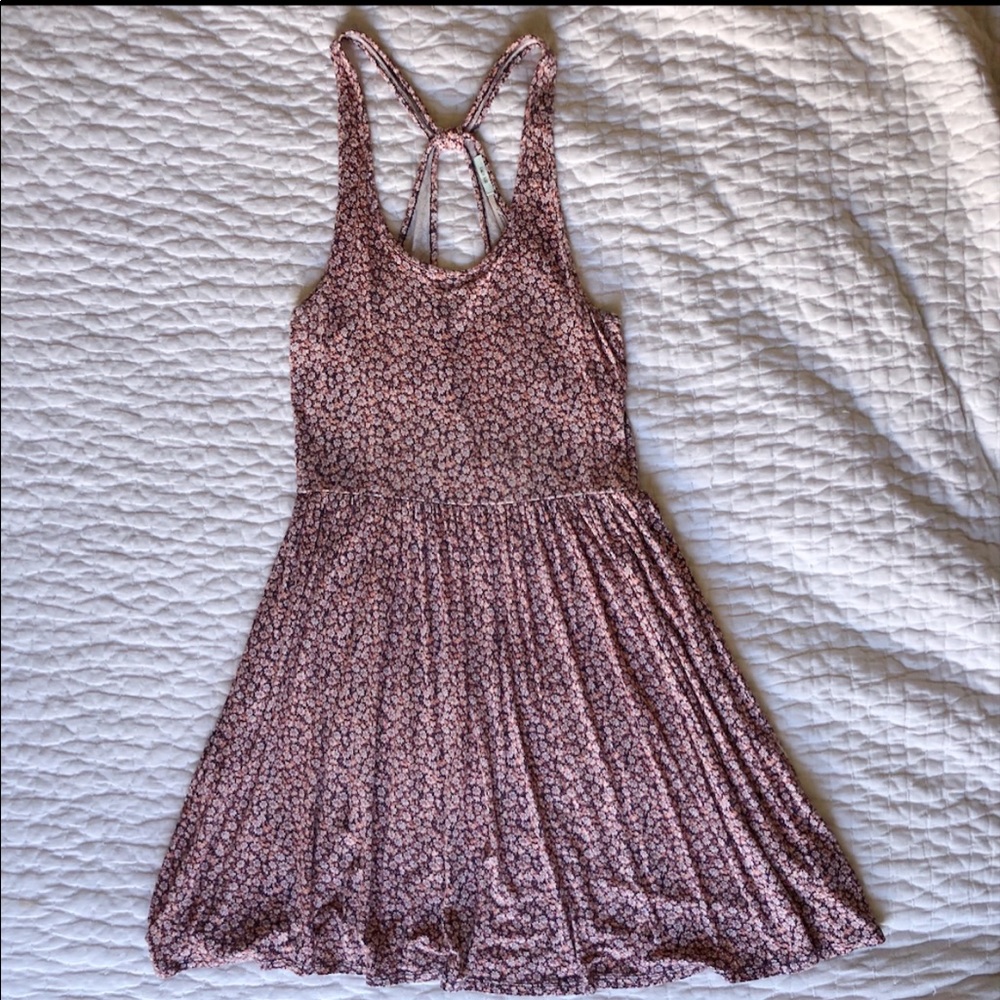 Floral Pattern Mini Dress with Open Back